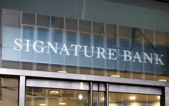 Signature Bank Closure Has Nothing to Do With Crypto, Says Regulator