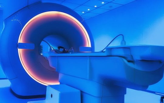 AI Can Find Signs of Disease in MRI Scans That Doctors Might Miss